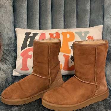 Women’s UGG tan boots - image 1