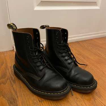 Dr. Martens 1460 Vintage Made In England Lace Up … - image 1