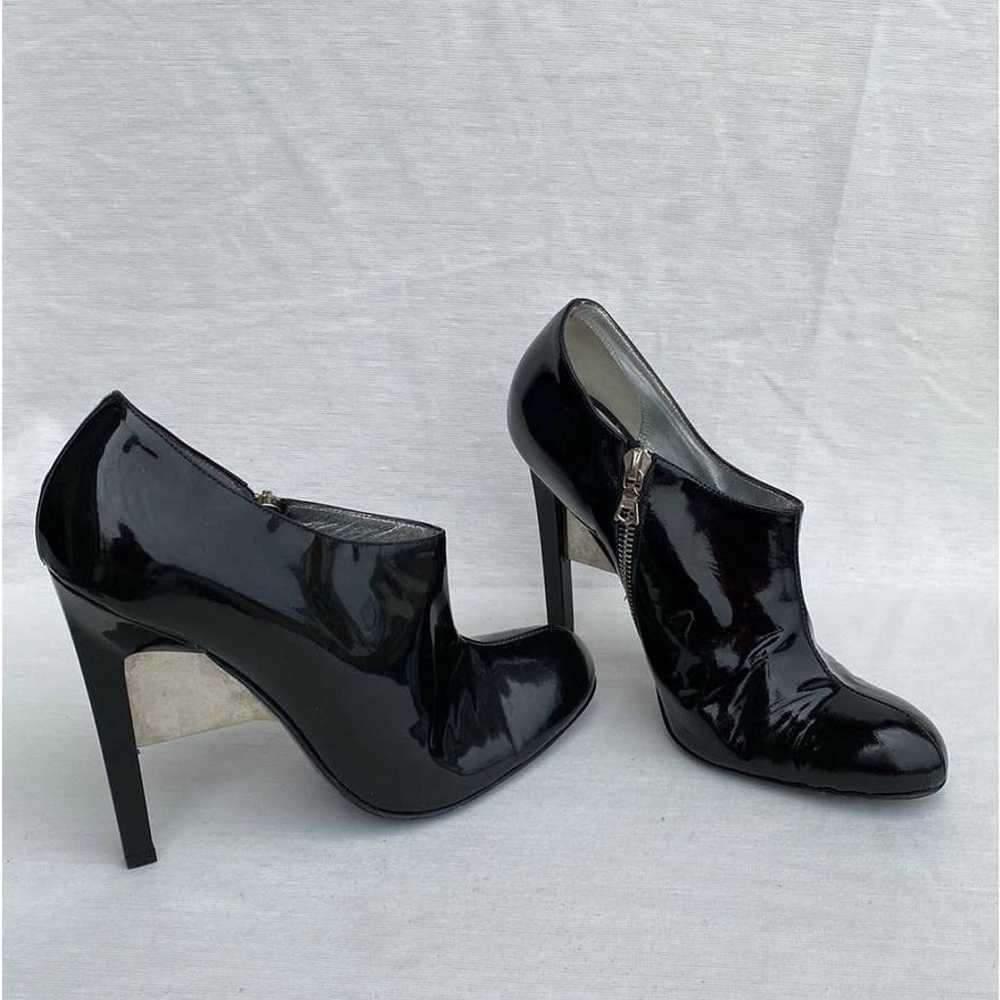 Ruth by Ruthie Davis Black Patent Leather Almond … - image 4