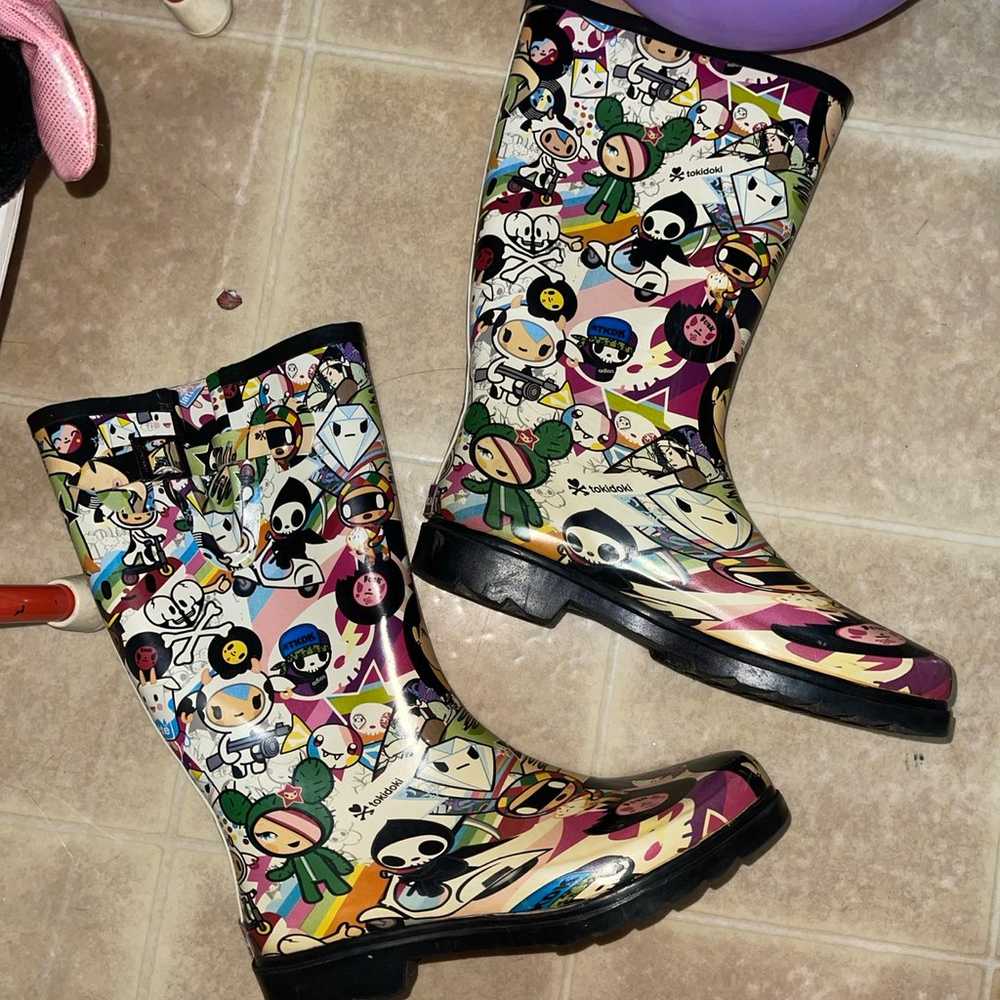 VINTAGE TOKIDOKI RAIN BOOTS SIZE 10 - image 2