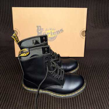 dr marten boots 1460