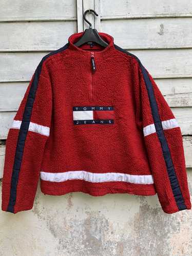 Vintage - Dope! 99 Tommy Hilfiger Cropped Big Logo