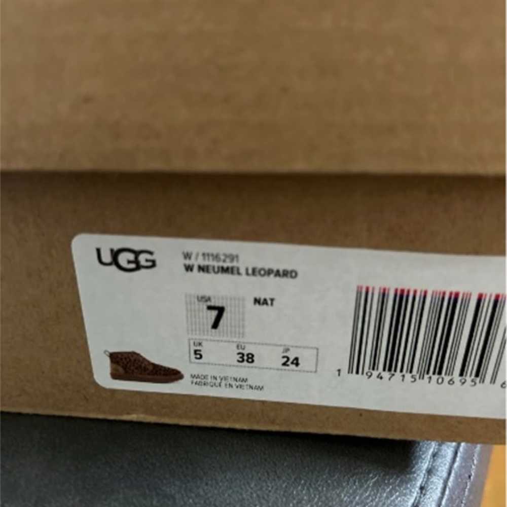 UGG Leopard Neumel Chukka Boots, 7  LIKE NEW - image 5