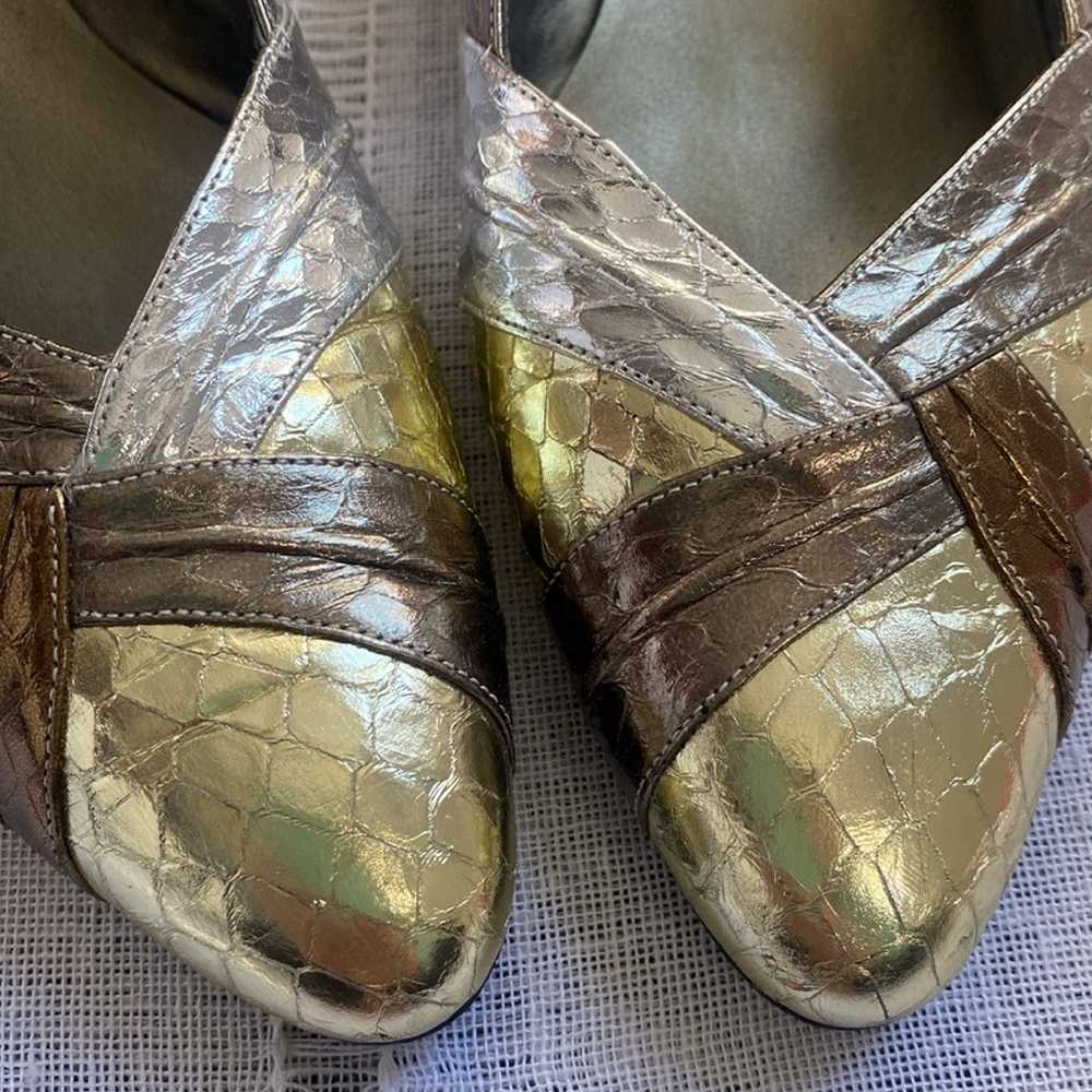 Vaneli vintage metallic kitten heels. - image 2