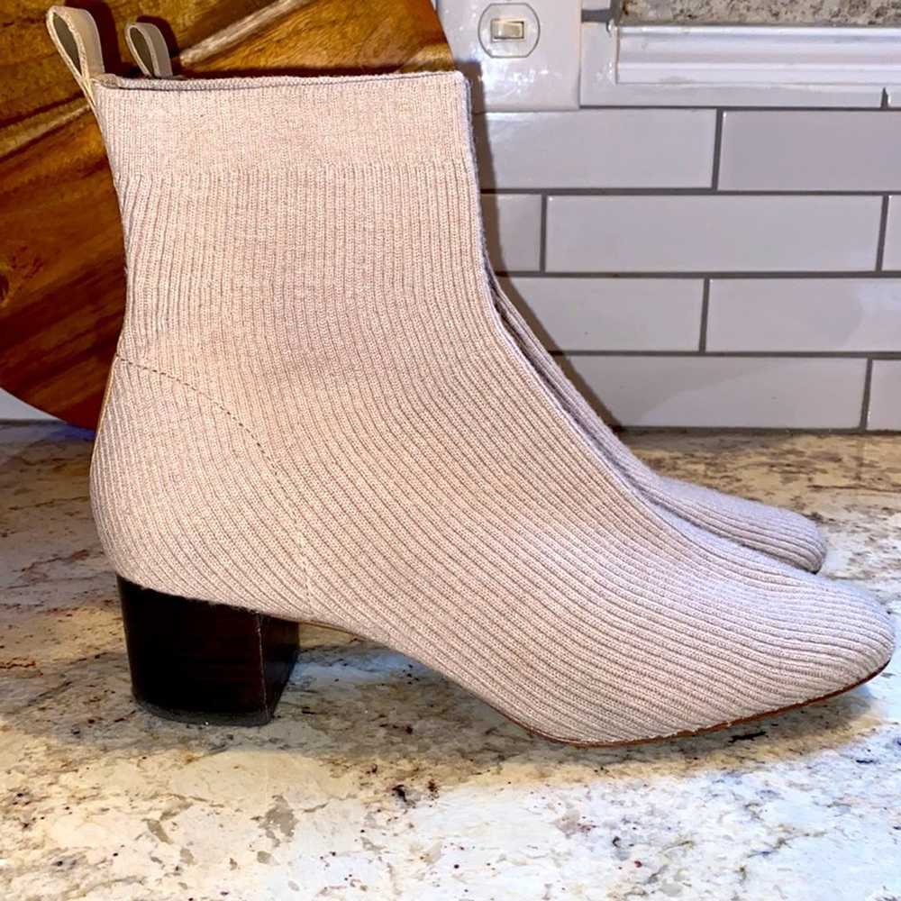 Everlane $150 The Glove Boot Bone sz 10.5 EUC - image 3