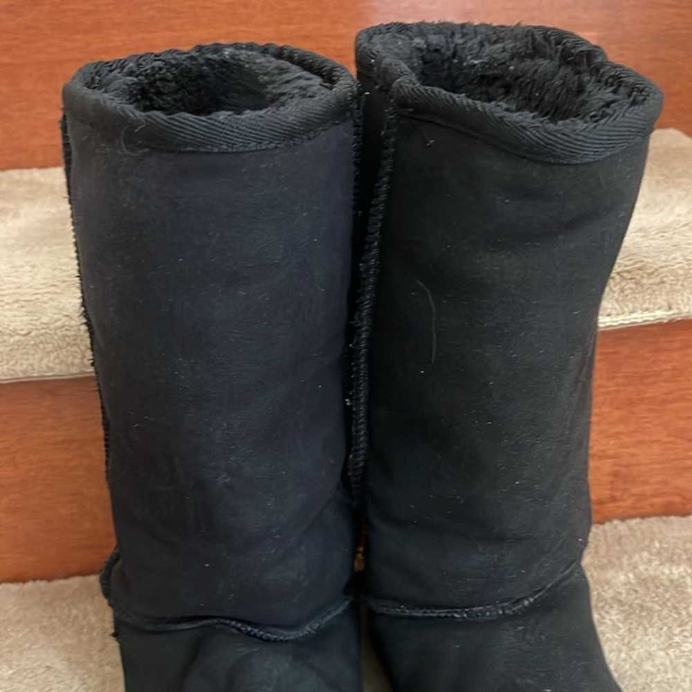 Authentic UGG Australia Women’s Boots Size 9 - image 4