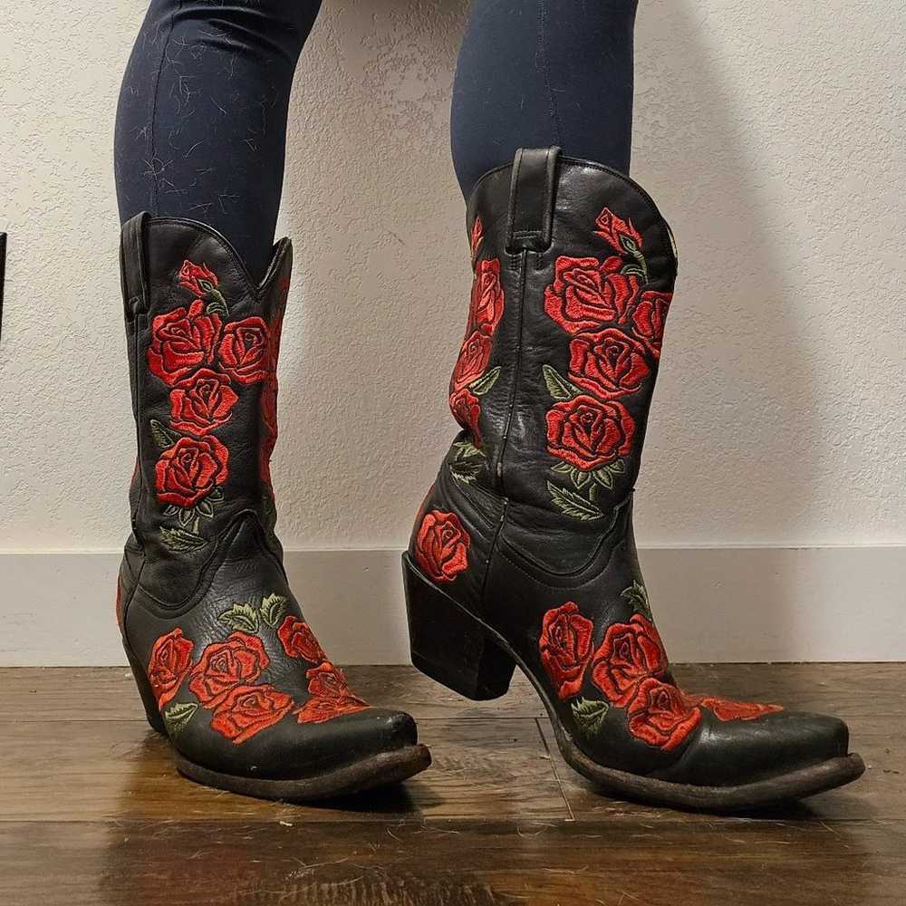 Corral Women's Boots Black with Red Rose Embroide… - image 1