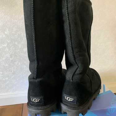 UGG Mouton Boots