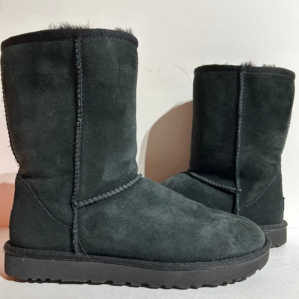 UGG Classic Short II Women’s Boots Size US9 EU40 … - image 6