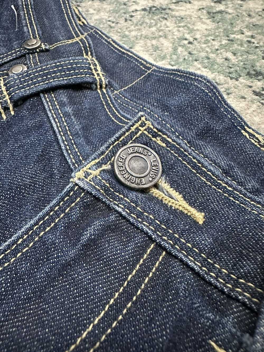 Vintage 2003 Levi’s Engineered Bootcut Denim Jeans - image 6