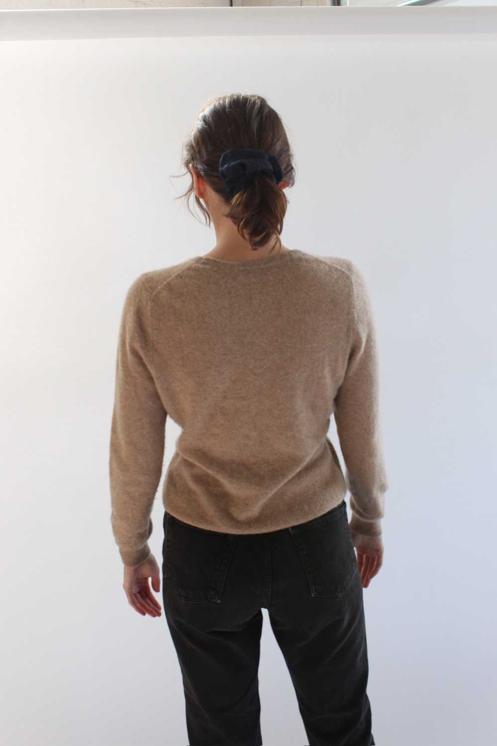 90s Petite Camel Cashmere Knit - image 7