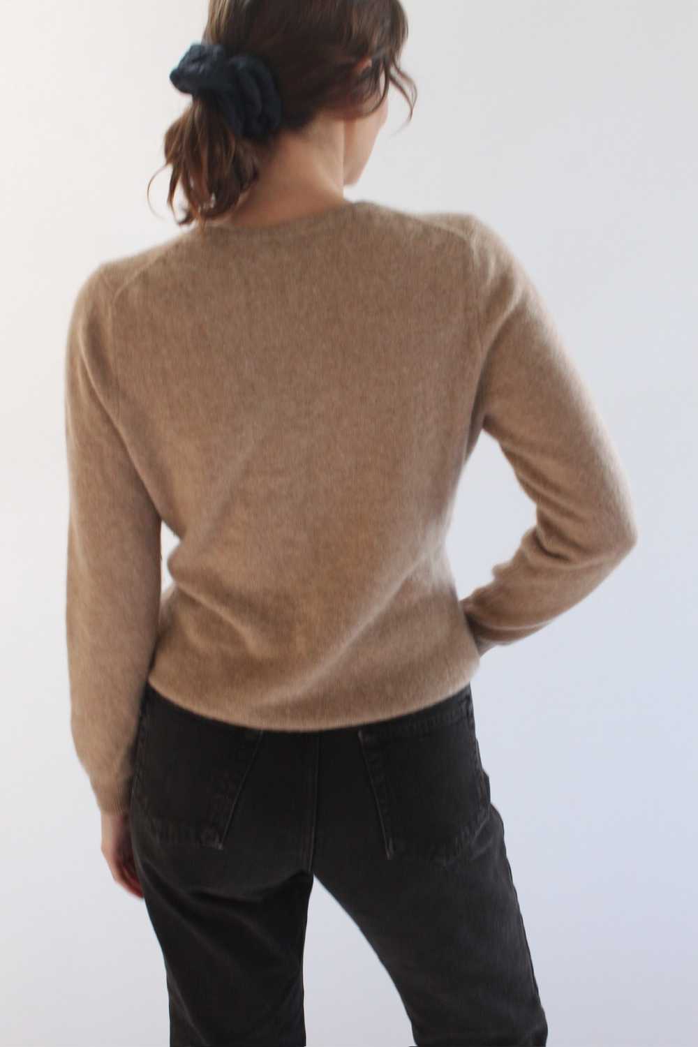 90s Petite Camel Cashmere Knit - image 8