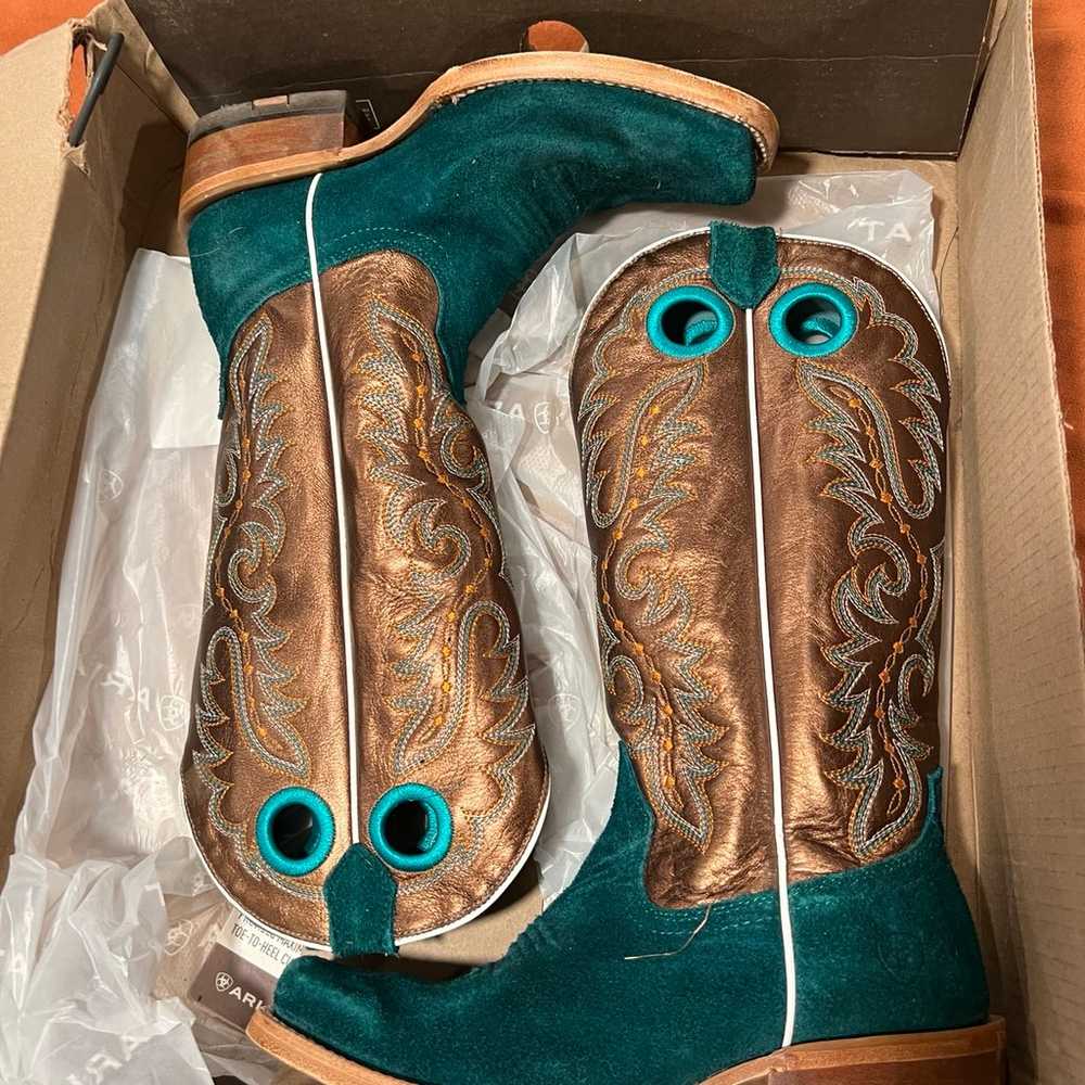 Womens Ariat futurity boon boots size 7 - image 3