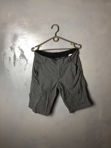 Berghaus × Outdoor Life × Vintage Men’s short Ber… - image 1