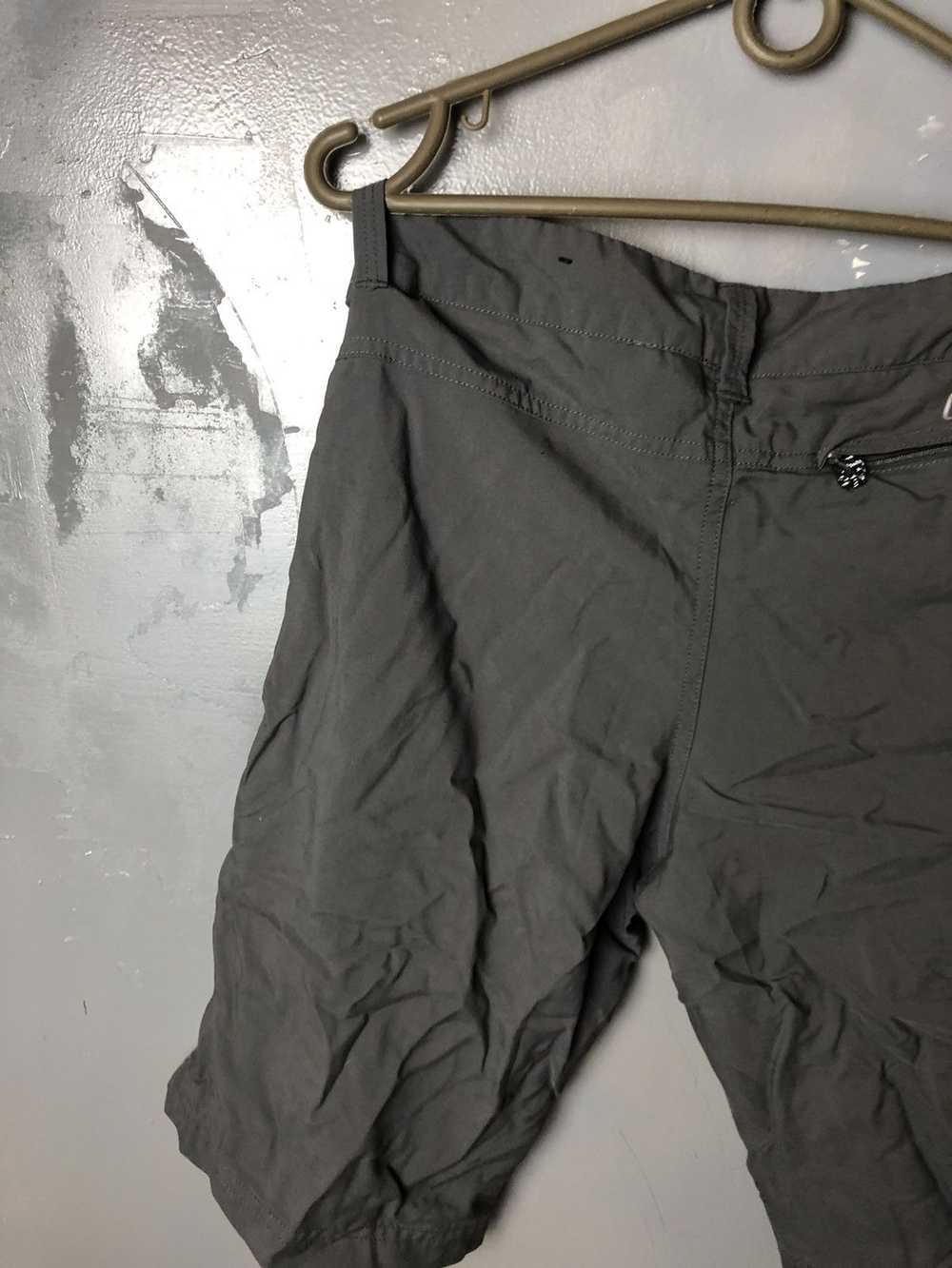 Berghaus × Outdoor Life × Vintage Men’s short Ber… - image 8