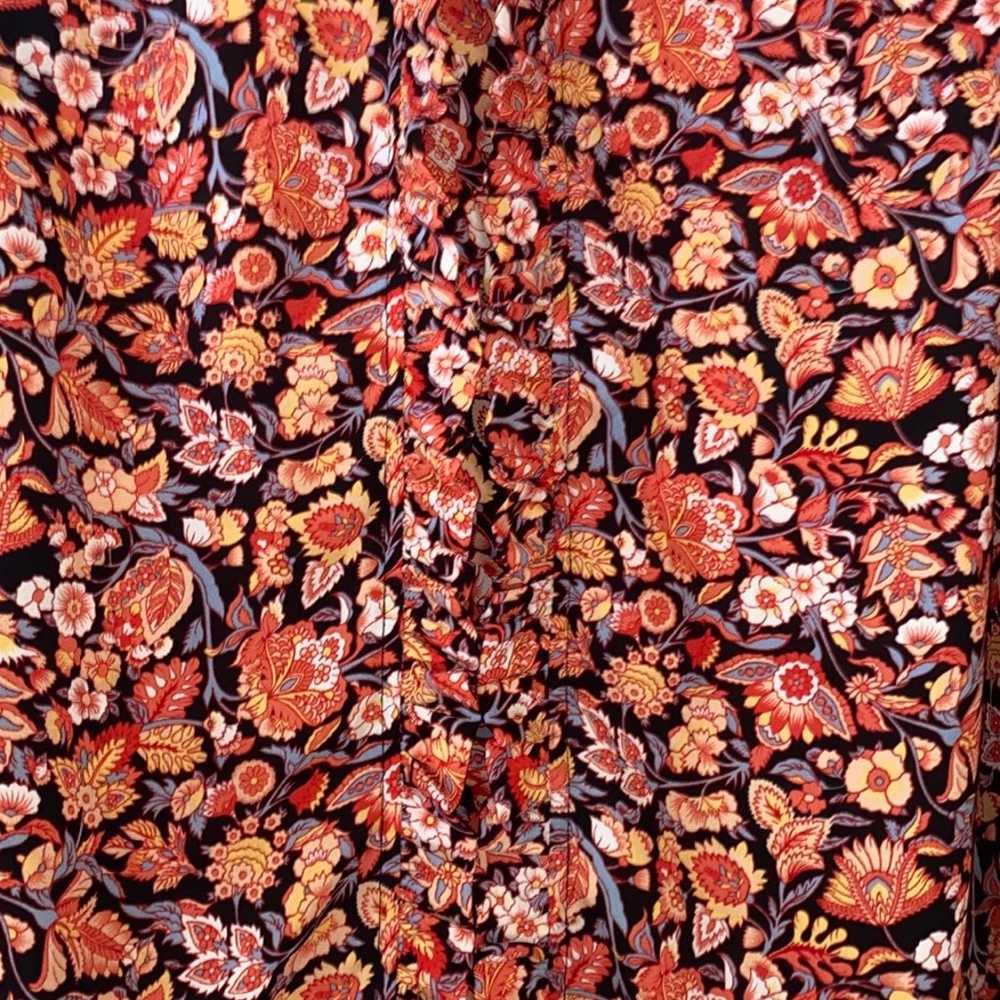 Liz Claiborne sleeveless floral blouse - image 6