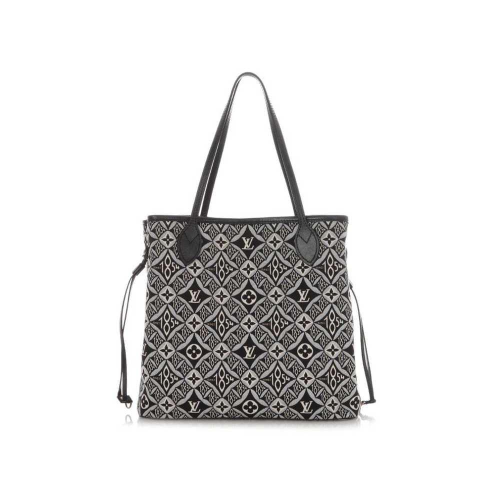 Louis Vuitton Neverfull cloth tote - image 4