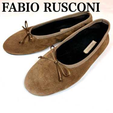 Fabioluscani suede flat ballet shoes.