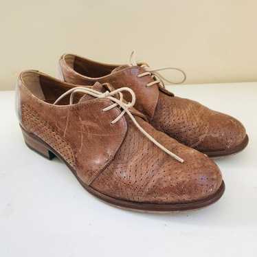 Sundance Brown Leather Oxford Perforated Shoes Wom