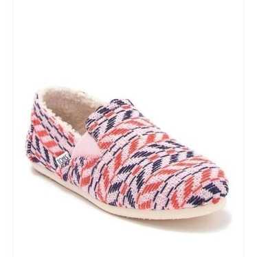 TOMS Womens Alpargatas Chevron Redondo Faux Shearl