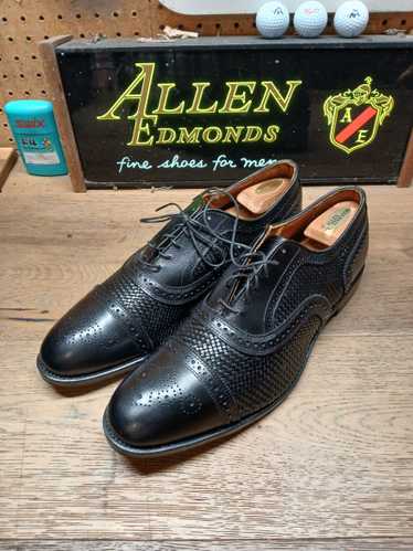 Allen Edmonds Strand weave