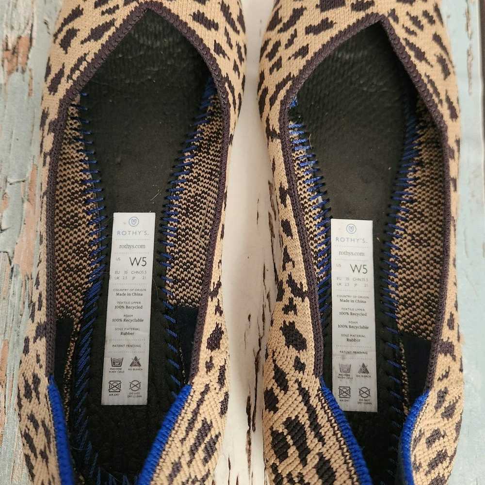 Rothy's women's spotted leopard print round toe f… - image 7