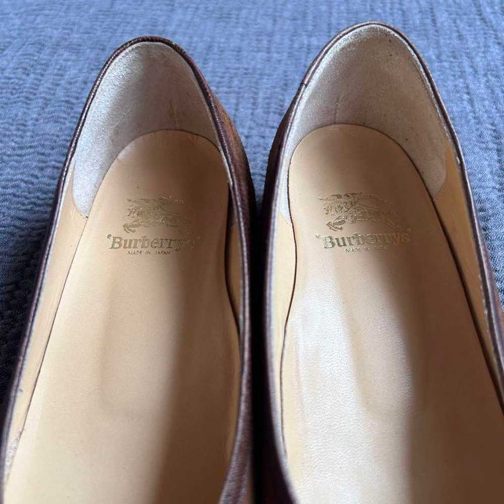 Burberry Brown Suede Pumps with Ribbon and Gold - image 3