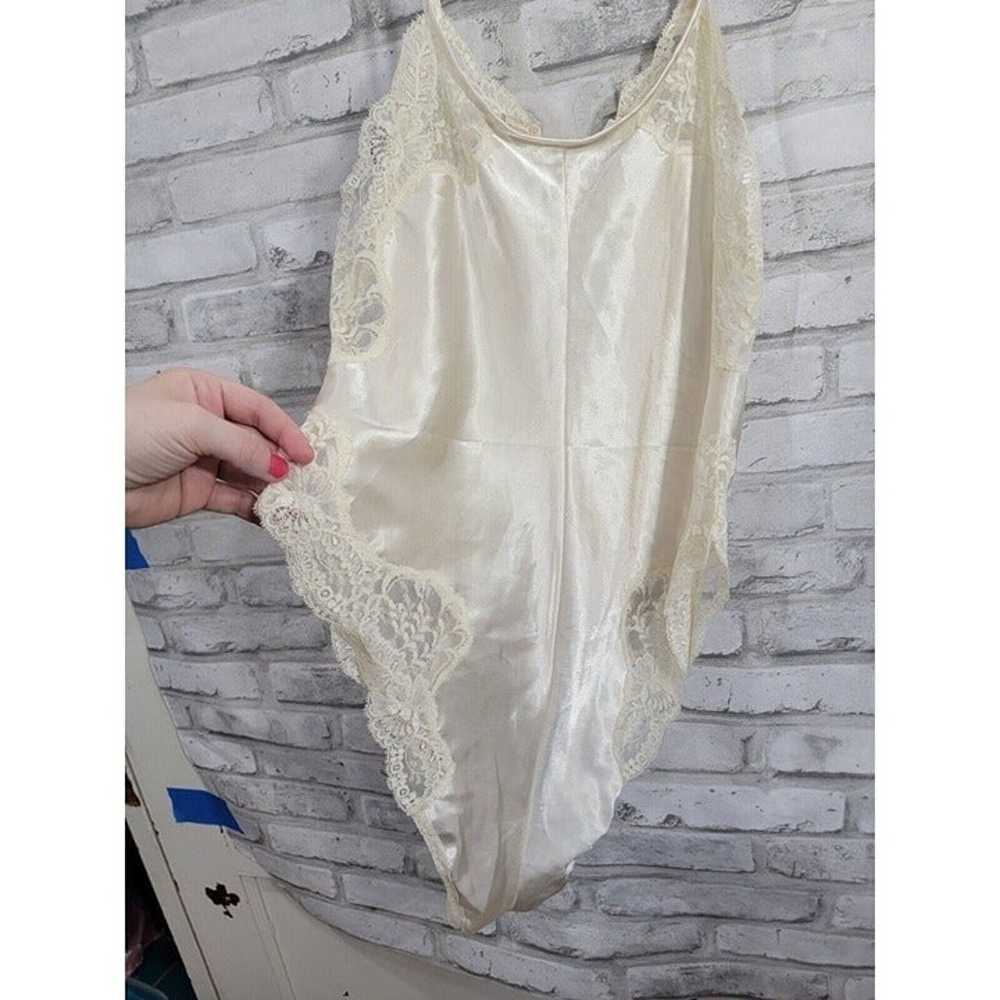 Vintage Medium Victoria Secret Bodysuit Snap clos… - image 11