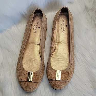 kate spade Tan Tok Cork Round Toe Bow Gold Logo A… - image 1