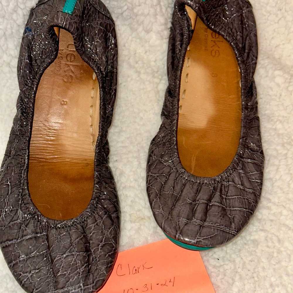 TIEKS SLATE GREY CROC, EUC SIZE 8 - image 1