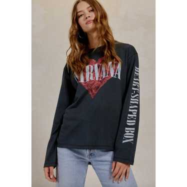 Daydreamer Nirvana Flower Heart Long Sleeve Crewne