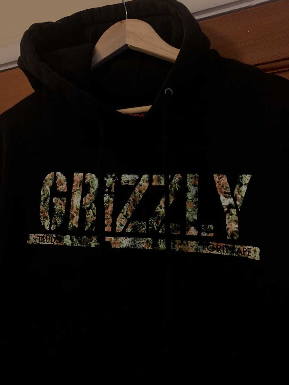 Diamond × Diamond Supply Co × Grizzly Griptape *R… - image 2