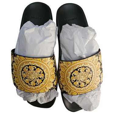 Versace Leather flip flops