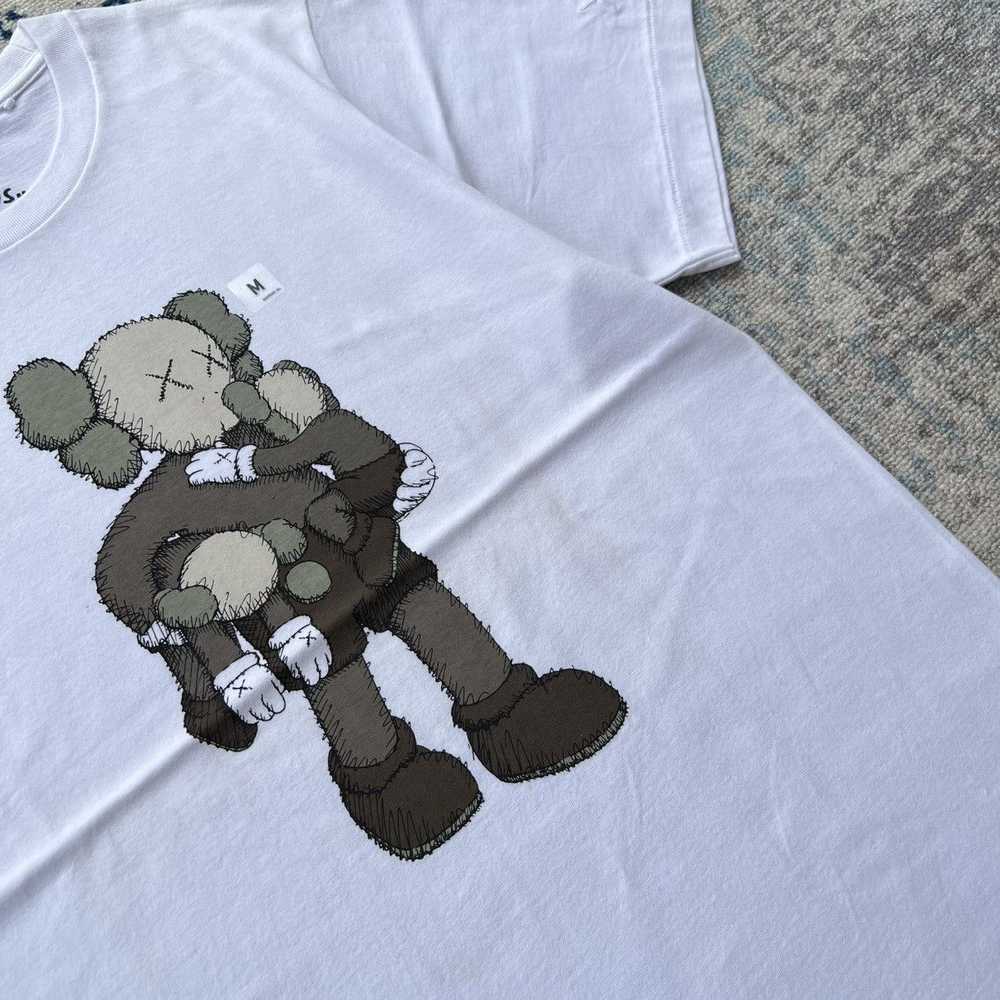 Japanese Brand × Kaws × Streetwear Uniqlo x kaws … - image 6