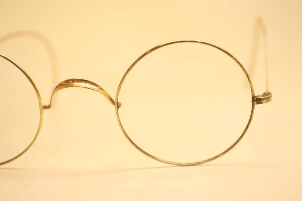 Antique Round Gold Tone Windsor Eyeglasses 42mm V… - image 3