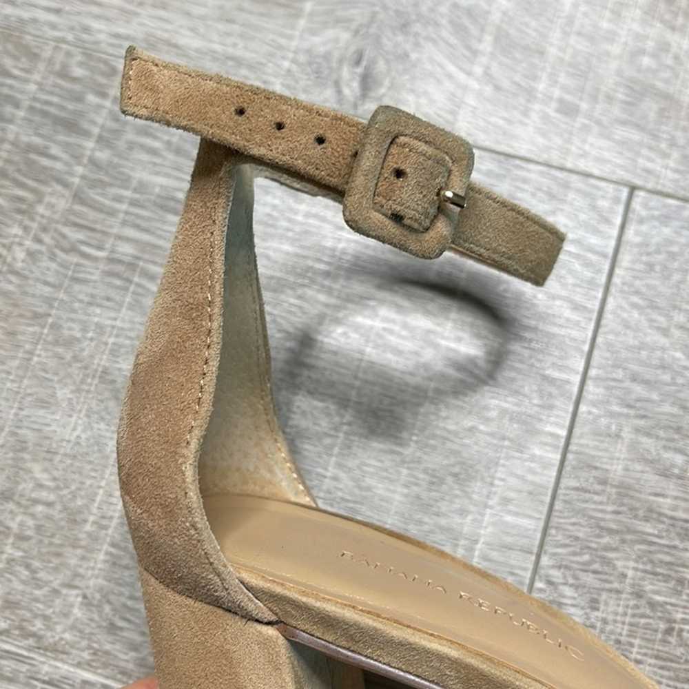 Banana Republic Tan Suede Ankle Strap Block Heels… - image 6