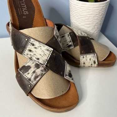 Romus Vegan Leather Cow print sandal Heels sz 8