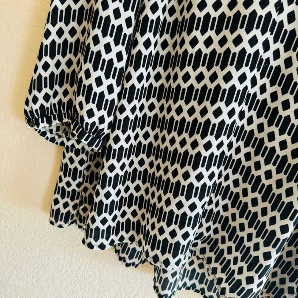 JustFab | black and white pattern blouse | XL - image 3