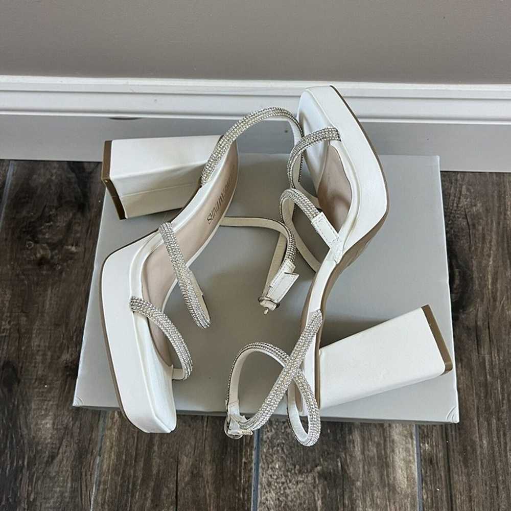 Dream Paris Size 7.5 White silver Platform Heels - image 3