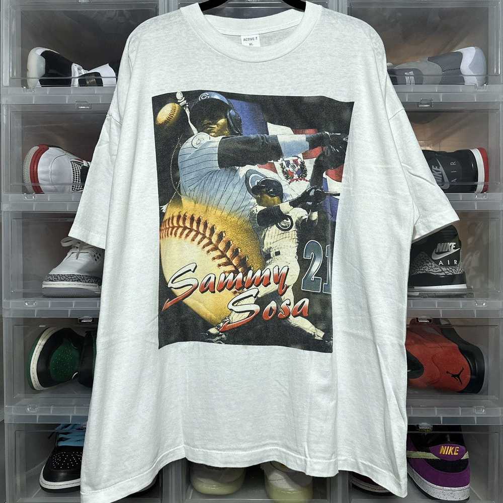 Vintage Sammy Sosa Chicago Cubs Baseball Rap Tee … - image 1