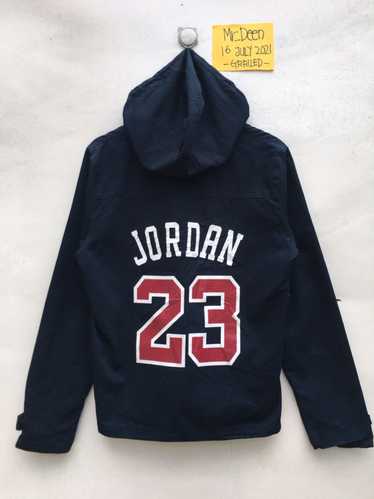 Athletic × Jordan Brand Vintage Air Jordan Big Log