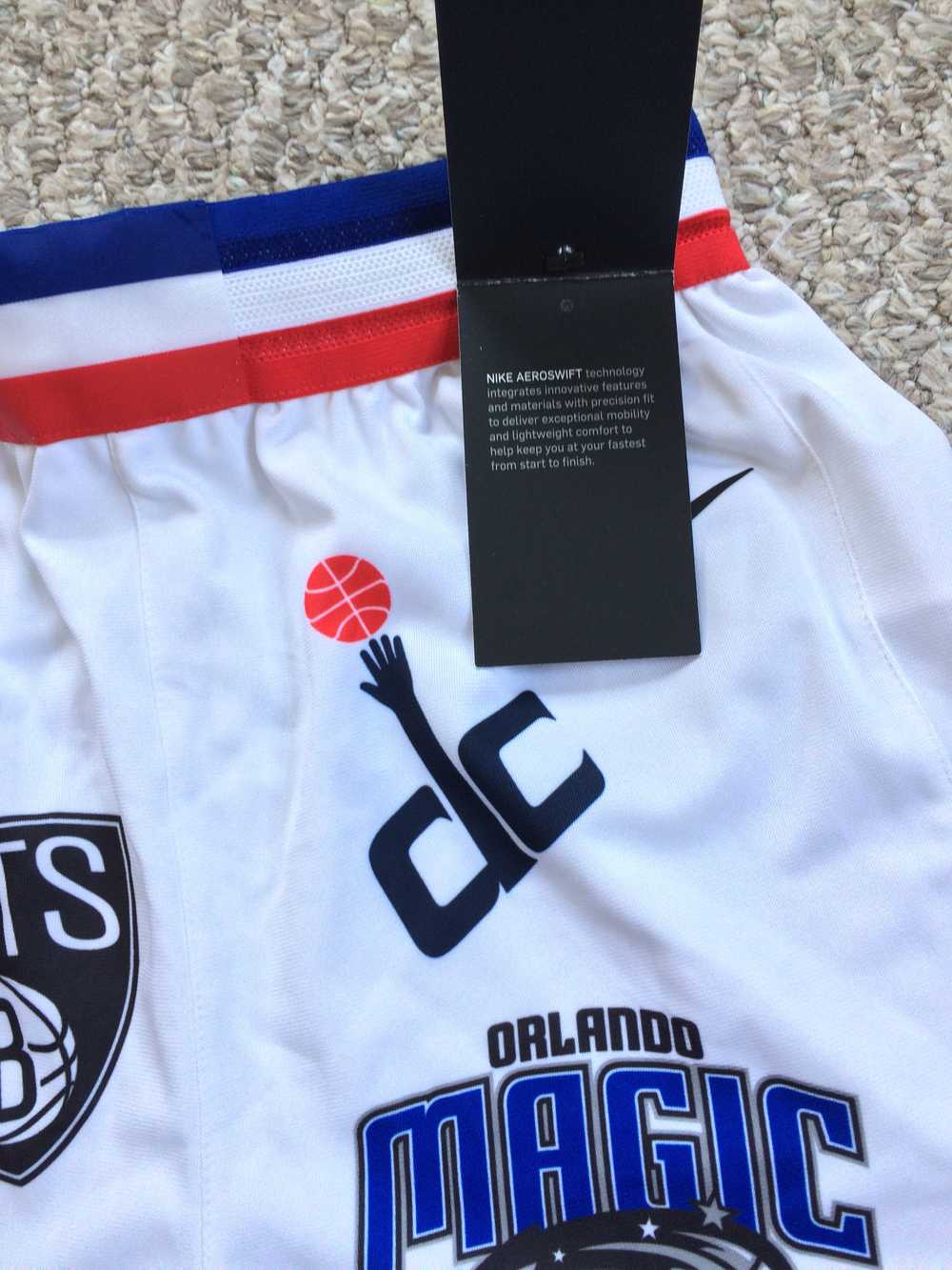 NEW S/S 2018 Supreme x Nike NBA Shorts Small - image 2