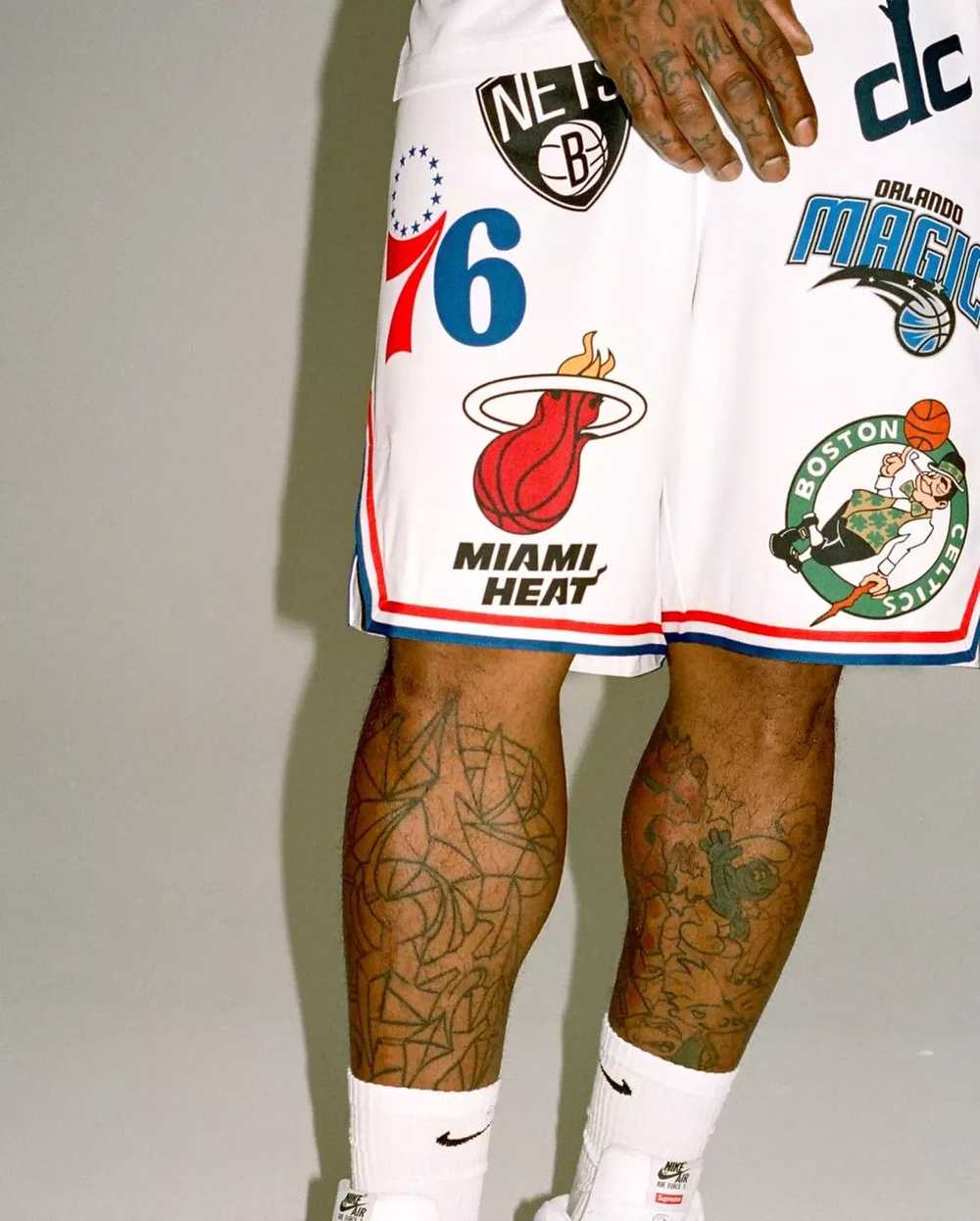 NEW S/S 2018 Supreme x Nike NBA Shorts Small - image 9