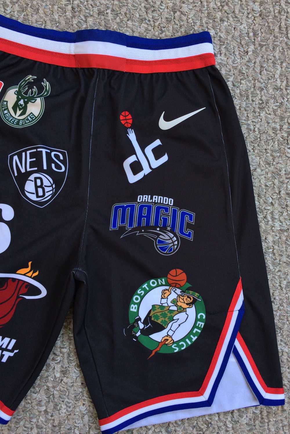 S/S 2018 Supreme x Nike NBA Shorts Small - image 3