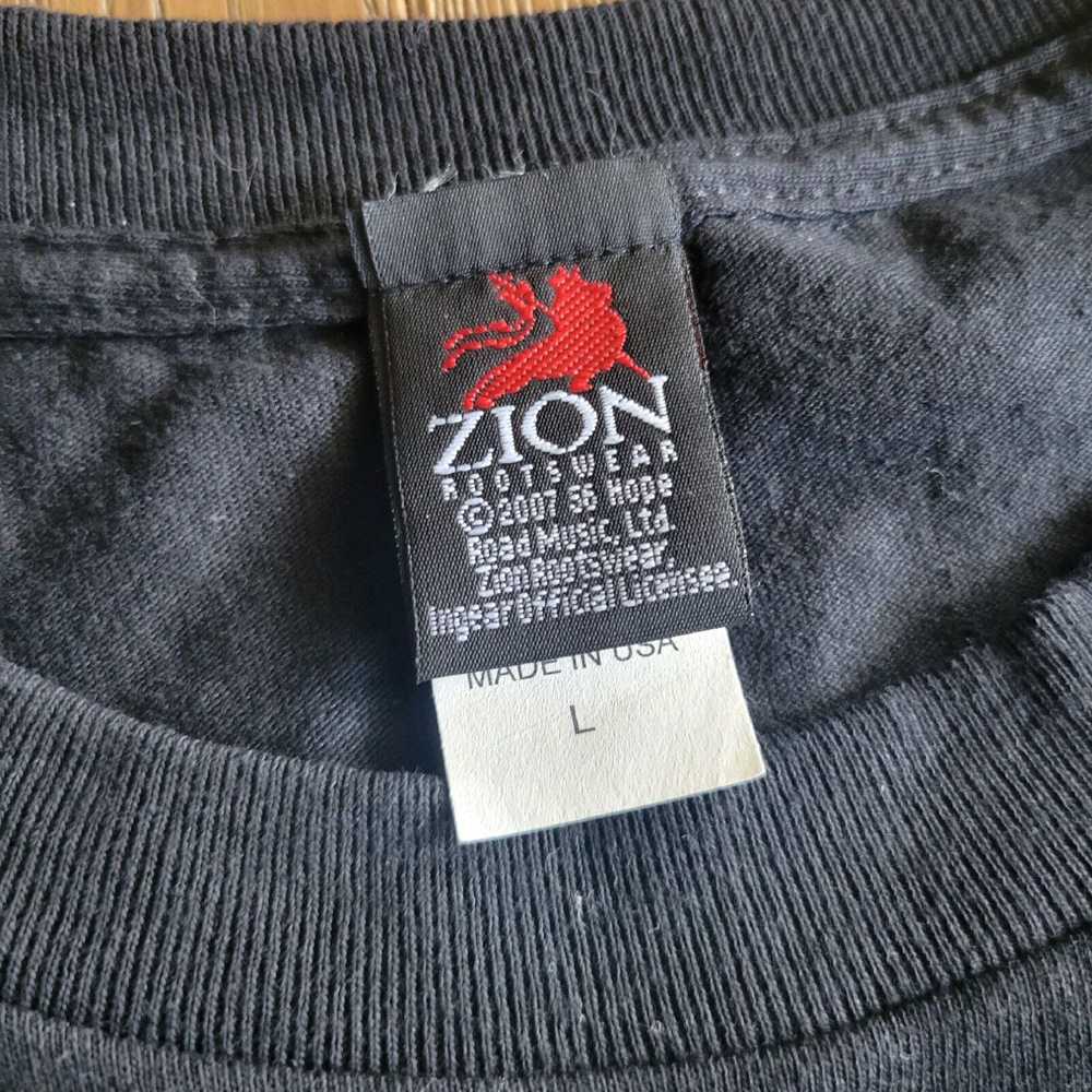 Vintage Vintage Zion Rootswear Bob Marley T Shirt… - image 3