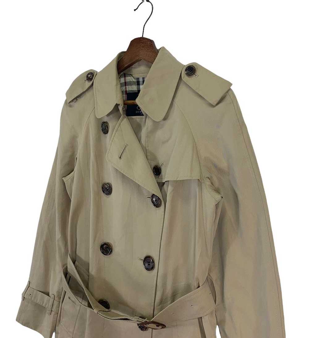 VINTAGE LUXURY BURBERRY OF LONDON TRENCH COAT SIZ… - image 3