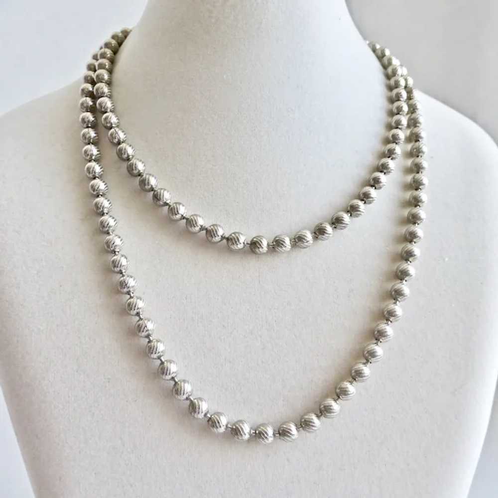 Long Slinky Necklace of Silver Tone Metal Texture… - image 2