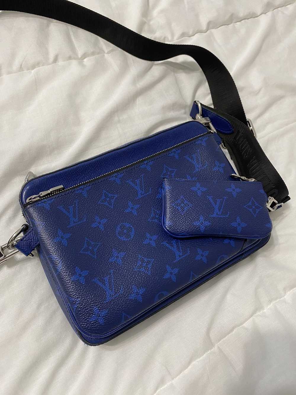 Louis Vuitton Louis Vuitton Trio Messenger Cobalt… - image 2