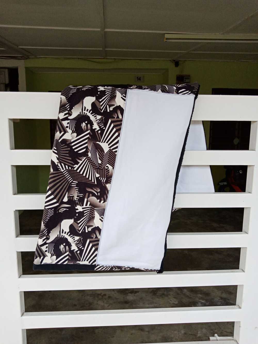 Bape × Nigo Dazzle Camo Reversible Scarf - image 5