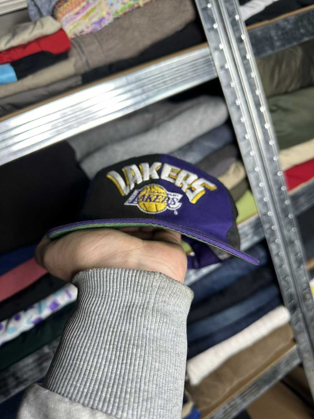 L.A. Lakers × Sports Specialties × Vintage Vintag… - image 10